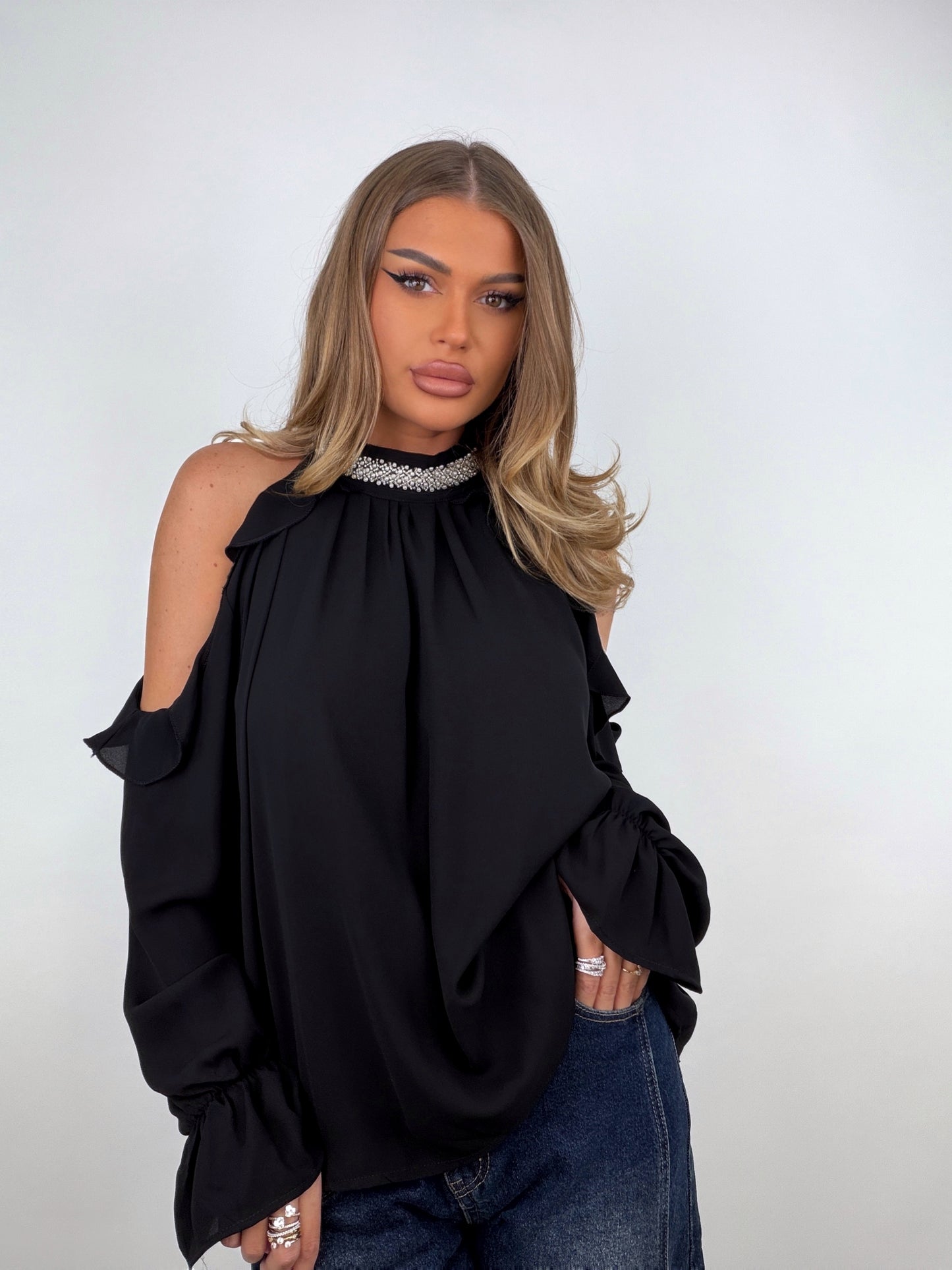 Camasa Neagra Vera