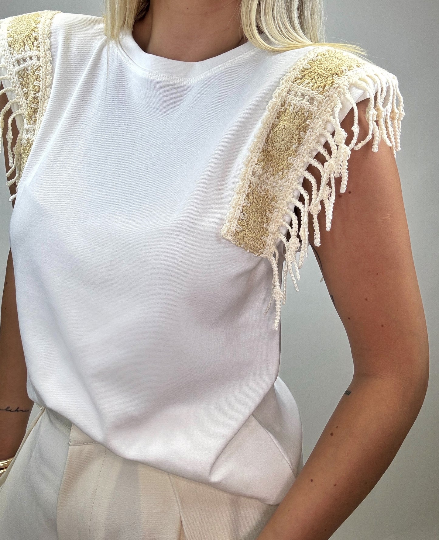 Tricou Alb Darla