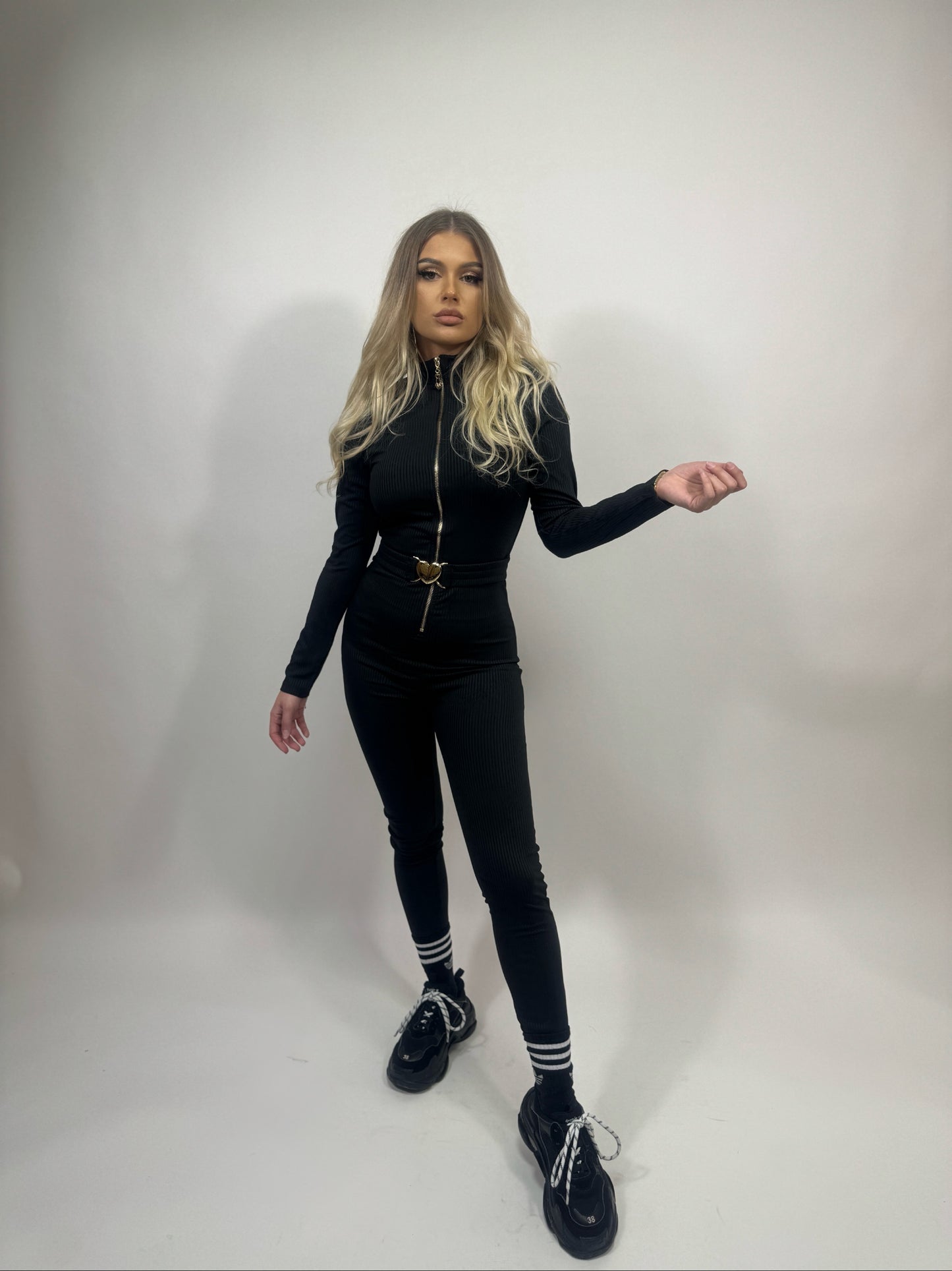 Salopeta Neagra Karesi