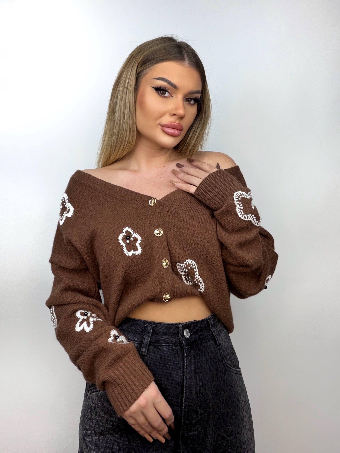 Cardigan Brown Flower