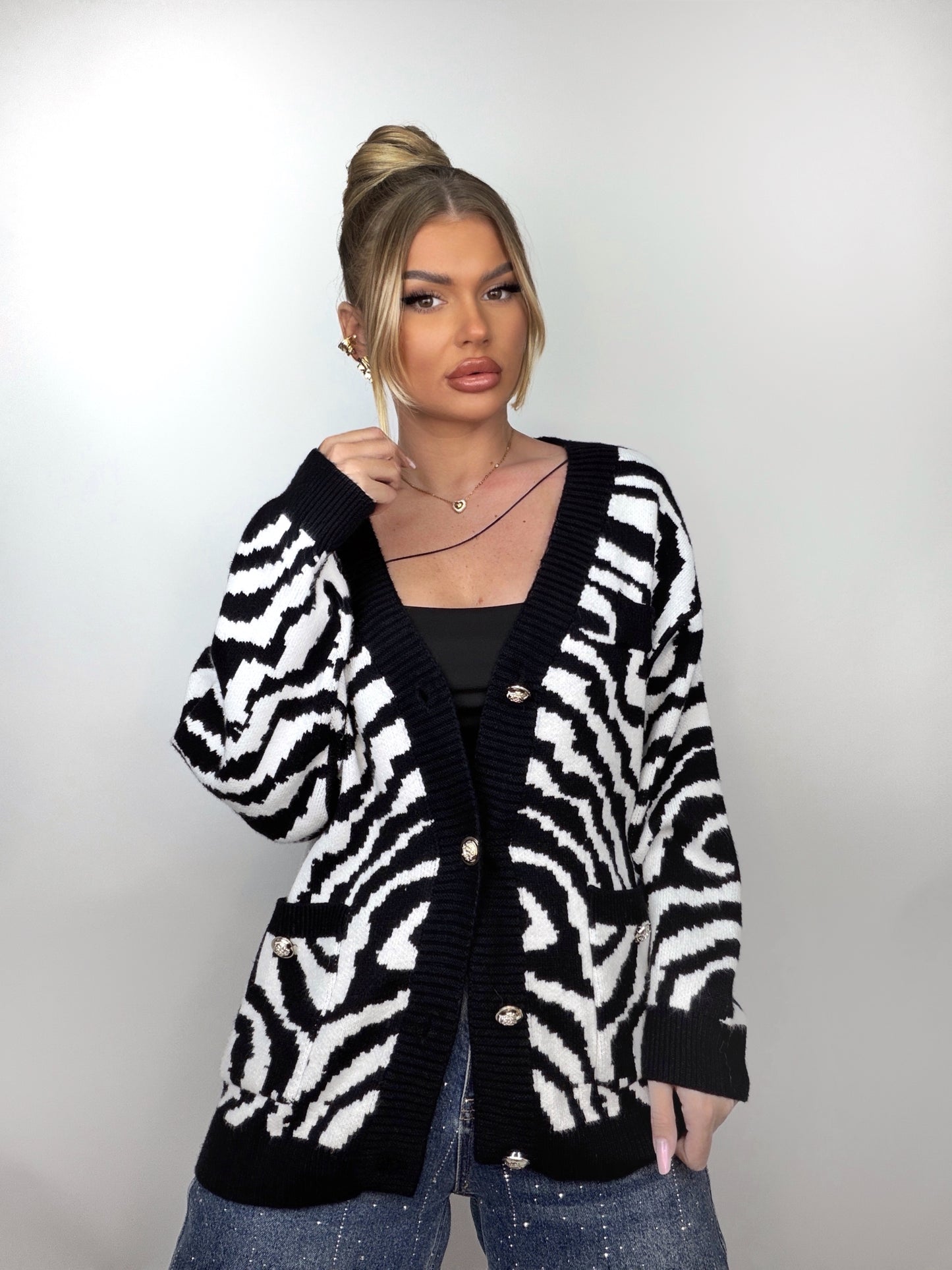 Cardigan Zebra