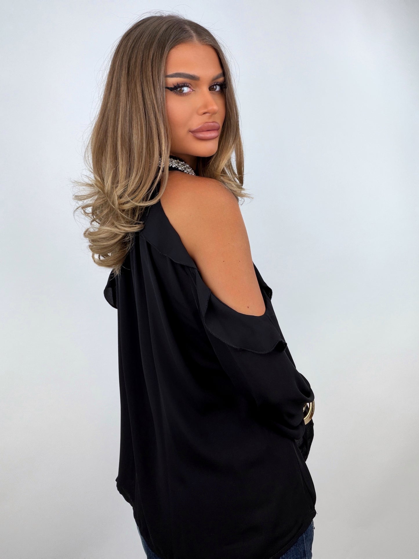 Camasa Neagra Vera