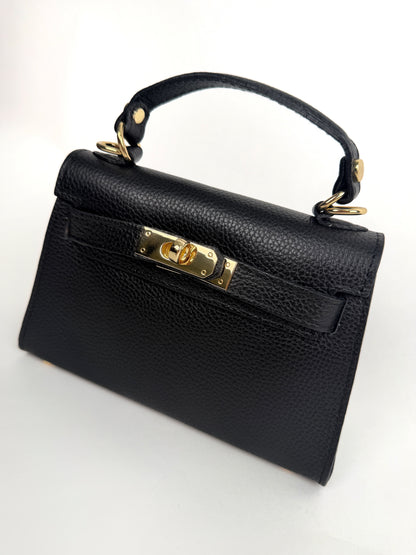 Geanta Neagra Nomi