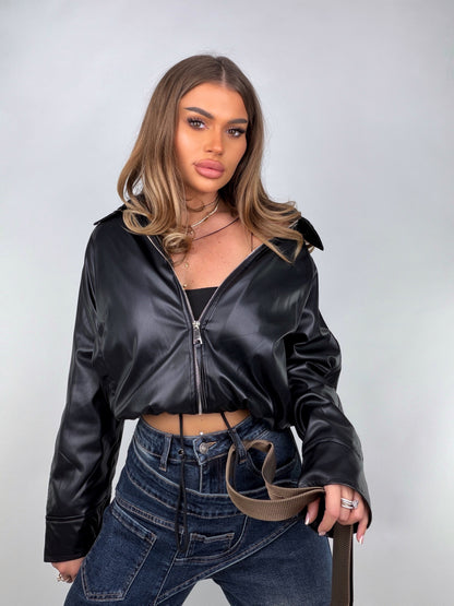 Geaca Neagra Etta