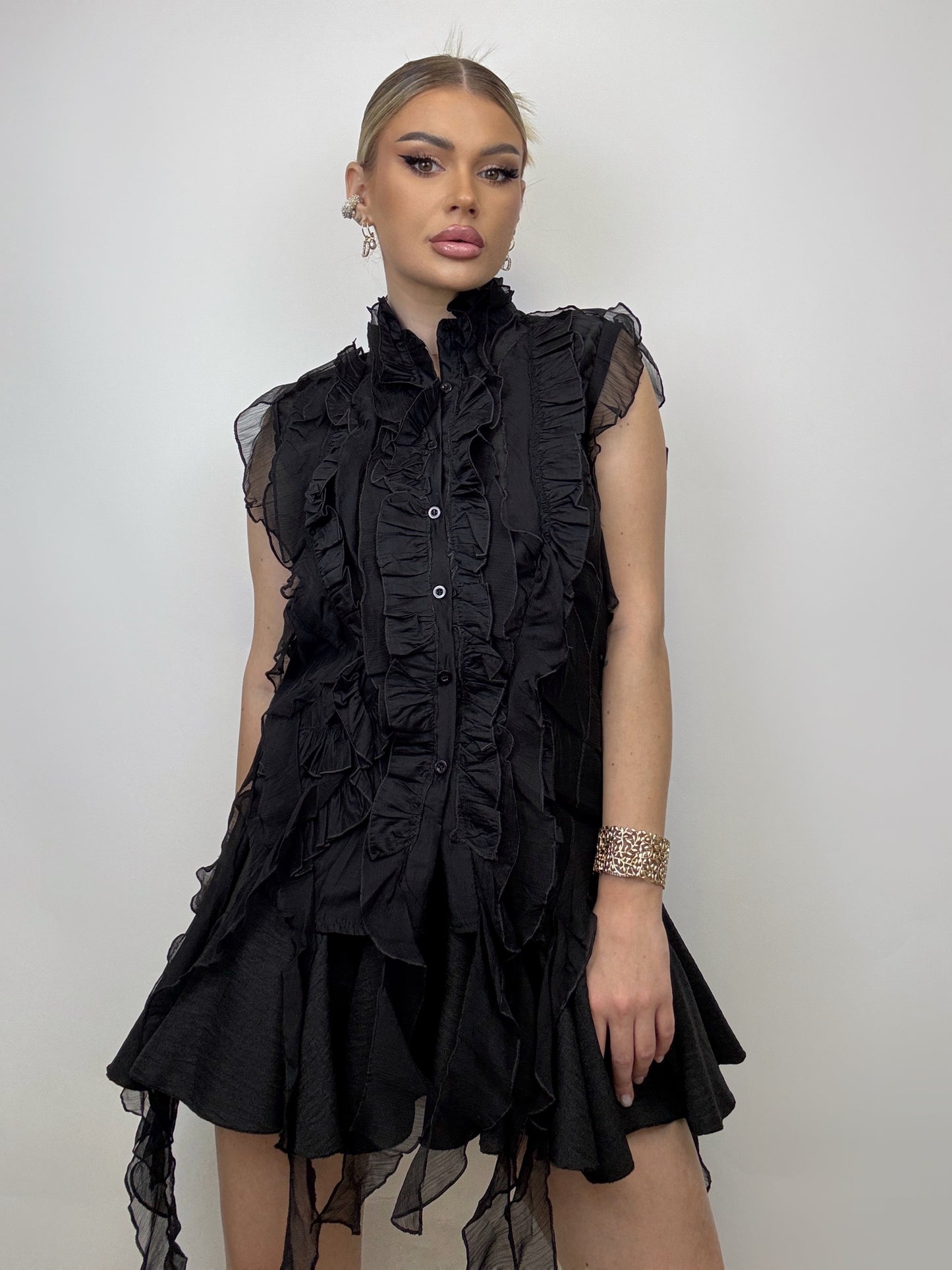 Camasa Neagra Romance